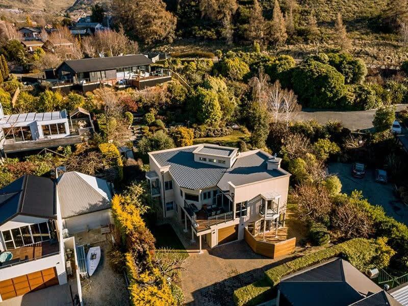 Lake View Villa Wanaka Exterior photo